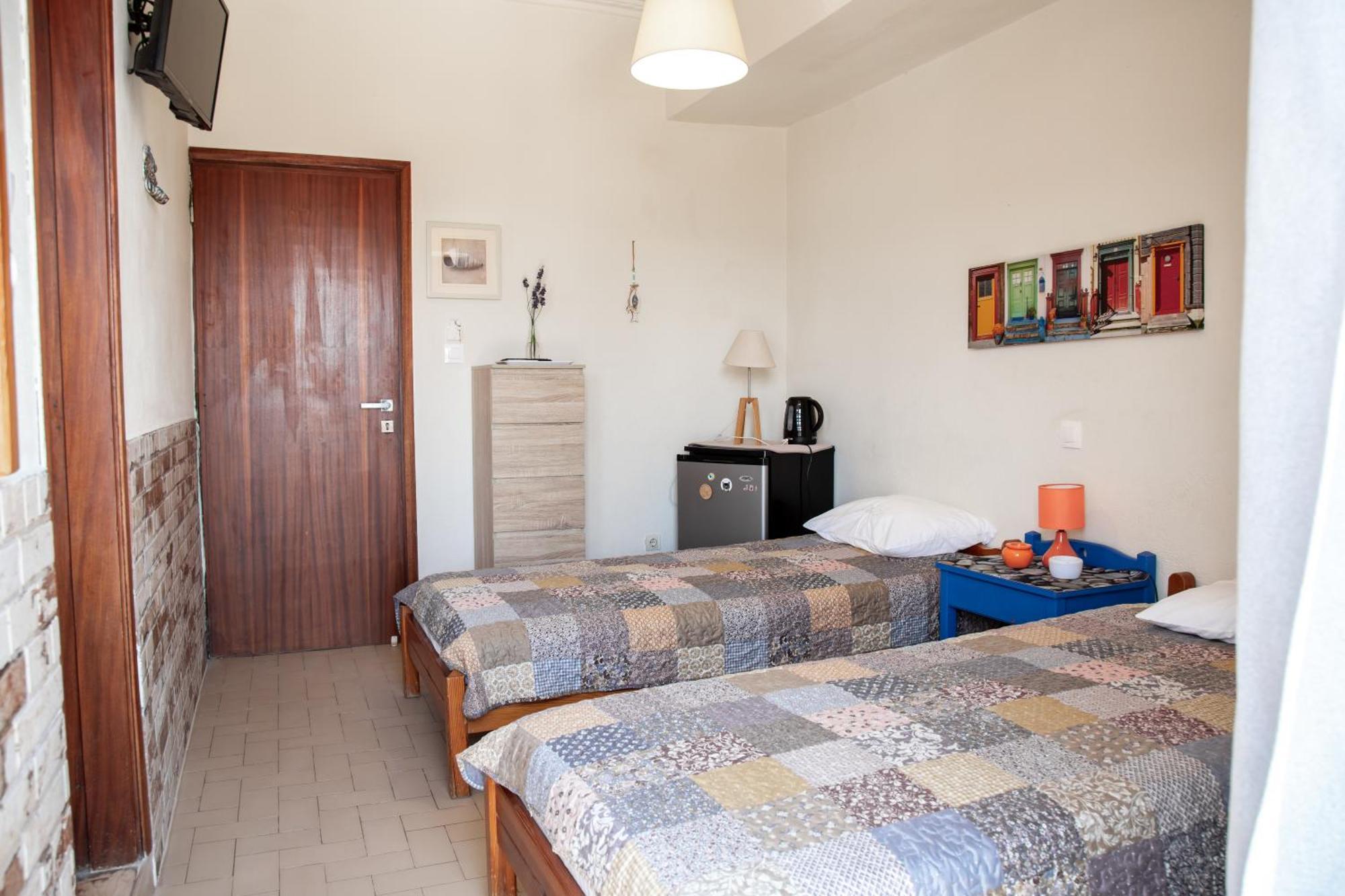 Nefeli Rooms Agia Marina エクステリア 写真